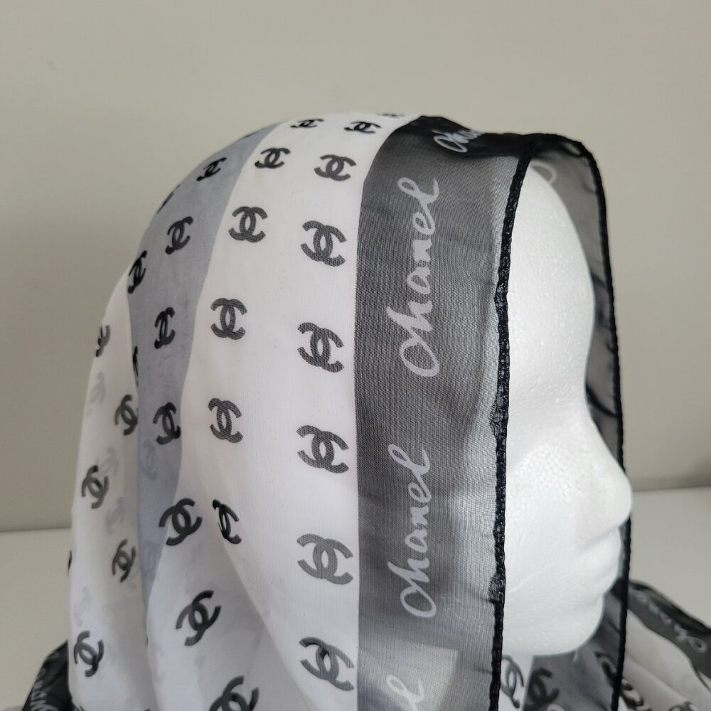 Vintage Chanel Black and White 100% Silk Scarf Long Rectangular RARE 59 x 20 - Picture 5 of 16